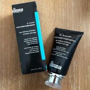 [NEW UNOPENED] DR.BRANDT Microdermabrasion Age Defying Exfoliator 2oz